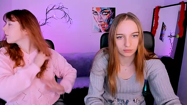 Snapshot of lola_sun12 chatting on November 23, 10:14 am lola sun12 online show from November 23, 10:14 am