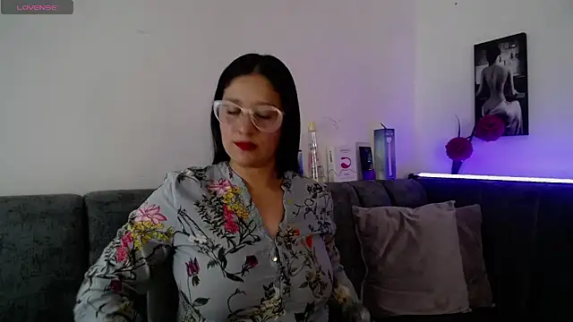 Alana steel 1 online show from February 20, 7:27 pm