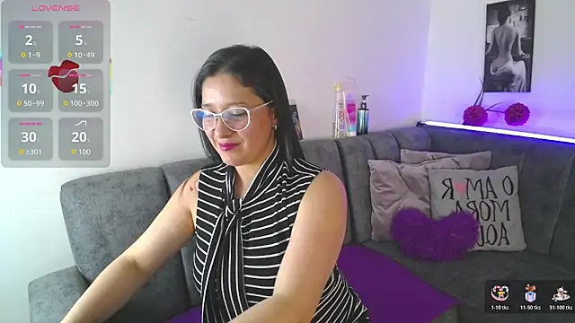 Alana steel 1 online show from March 6, 7:31 pm