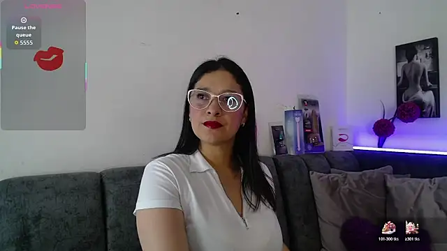 Alana steel 1 online show from February 17, 7:33 pm