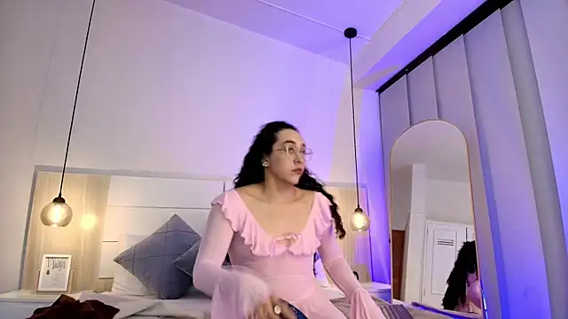 alehia cute online show from November 9, 1:04 pm