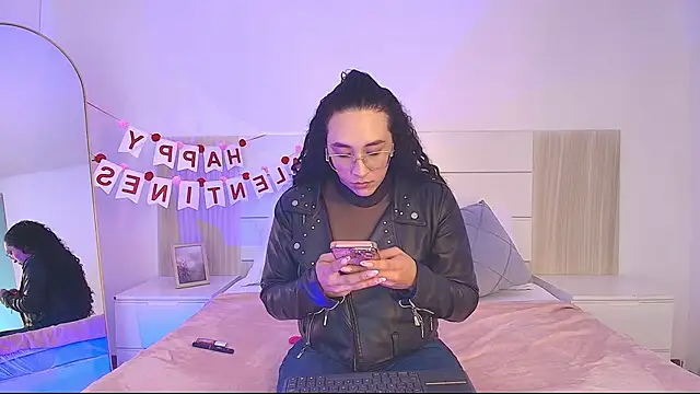 alehia cute online show from February 17, 9:23 pm