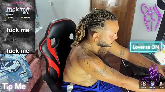 Alex Dancy5 online show from October 24, 7:13 pm