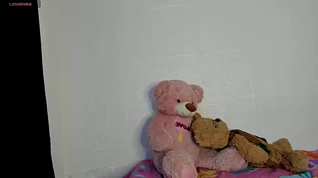 Snapshot of HaileyDuke chatting on May 13, 1:34 am HaileyDuke online show from May 13, 1:34 am