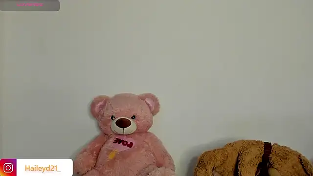 HaileyDuke online show from February 27, 12:55 am