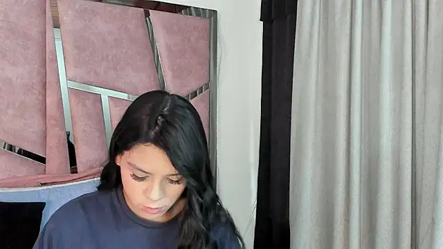 HaileyDuke online show from October 24, 12:15 pm