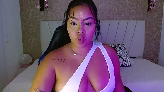 Snapshot of Amaranta_carey chatting on October 10, 11:27 pm Amaranta carey online show from October 10, 11:27 pm