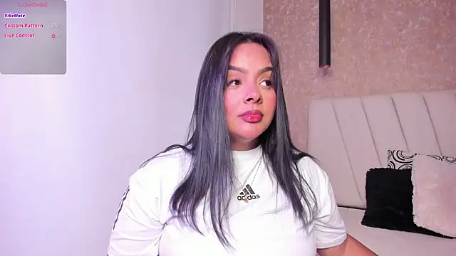 Amaranta carey online show from April 7, 1:07 am