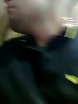 fboycdjuaez online show from March 7, 12:28 am