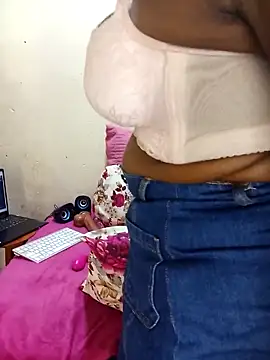 PRETTYJANE36 online show from December 2, 8:43 pm