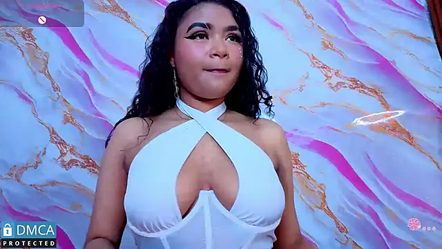 Snapshot of leidy_morales_ chatting on July 8, 11:11 am leidy morales online show from July 8, 11:11 am