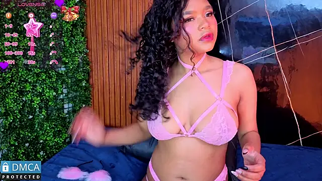 leidy morales  online show from March 2, 10:44 am