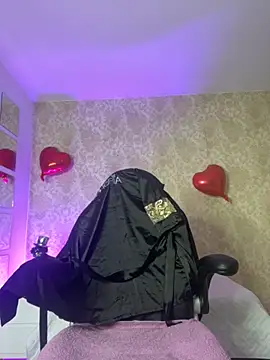 MorenaLush Eup online show from April 1, 11:01 pm