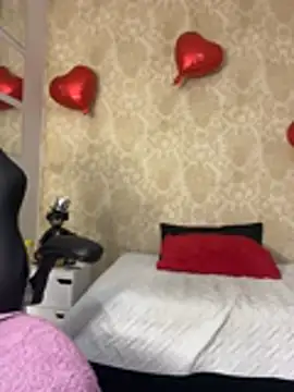 MorenaLush Eup online show from March 29, 2:13 am