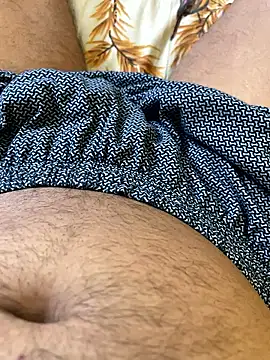 Johncockhot13690 online show from March 23, 8:19 pm