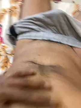 Johncockhot13690 online show from February 19, 8:06 pm