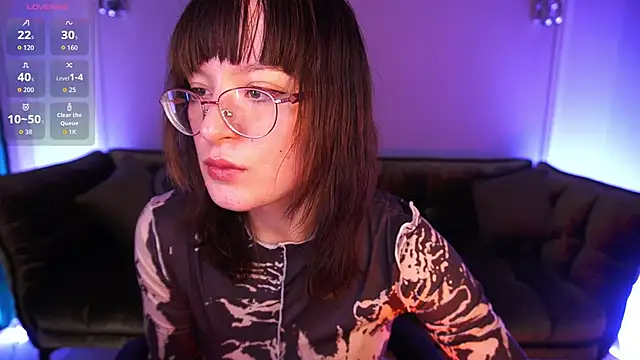 Snapshot of Pixie_Peachh chatting on November 14, 7:45 am Pixie Peachh online show from November 14, 7:45 am