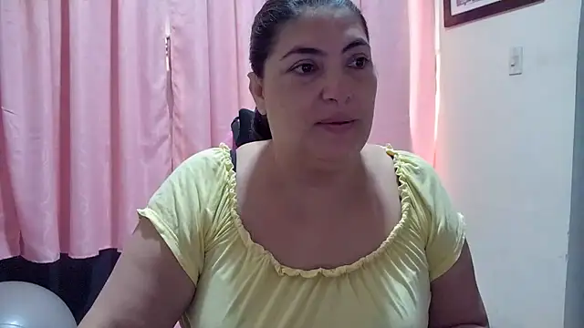 lina maria99 online show from May 27, 11:50 am