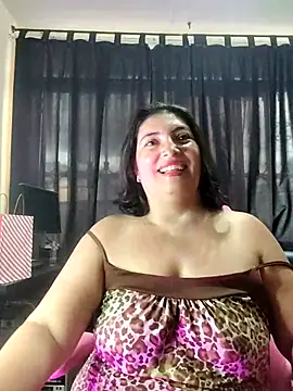 Snapshot of lina_maria99 chatting on October 15, 10:18 pm lina maria99 online show from October 15, 10:18 pm