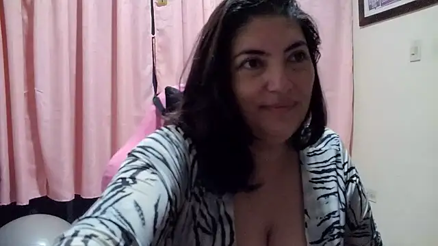 lina maria99 online show from May 26, 10:46 am