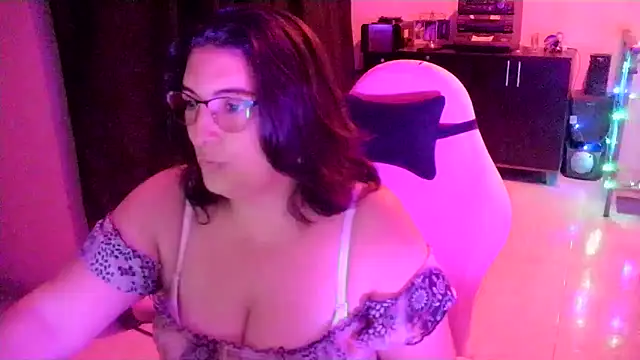 lina maria99 online show from April 28, 2:27 am