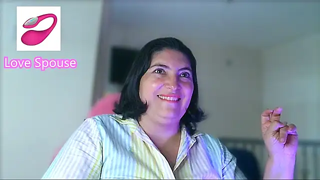 Snapshot of lina_maria99 chatting on September 22, 12:22 pm lina maria99 online show from September 22, 12:22 pm