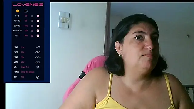 Snapshot of lina_maria99 chatting on September 19, 1:26 pm lina maria99 online show from September 19, 1:26 pm