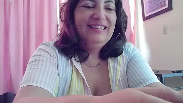 lina maria99 online show from April 19, 1:12 pm