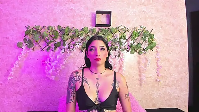 ImEmily444 online show from October 23, 2:10 am