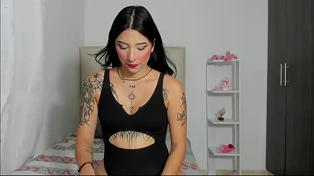 ImEmily444 online show from November 24, 10:21 pm