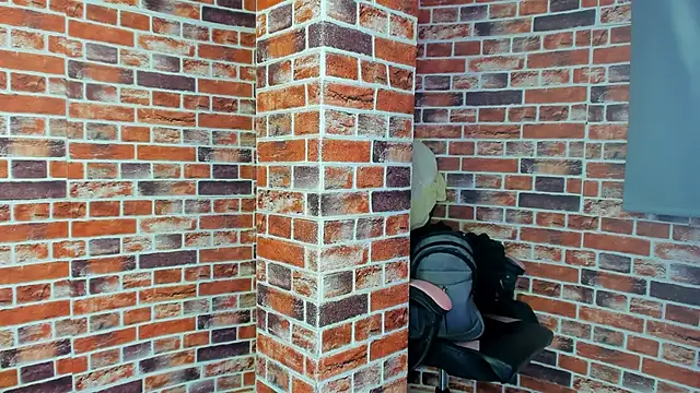 Reichell Rose online show from October 29, 9:03 pm