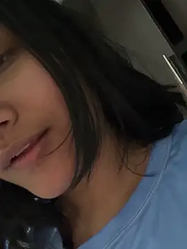 Snapshot of HannahMontgomery chatting on September 15, 1:39 am HannahMontgomery online show from September 15, 1:39 am