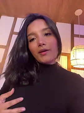 Snapshot of HannahMontgomery chatting on October 30, 4:59 pm HannahMontgomery online show from October 30, 4:59 pm