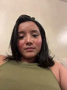 Snapshot of HannahMontgomery chatting on November 7, 4:50 am HannahMontgomery online show from November 7, 4:50 am