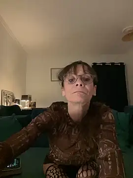 Chris06d22xh online show from March 12, 8:46 pm