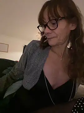 Chris06d22xh online show from November 24, 8:09 pm