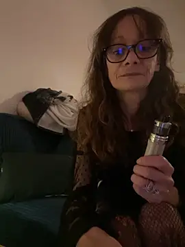 Chris06d22xh online show from November 21, 11:04 pm