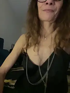 Chris06d22xh online show from December 22, 7:58 pm