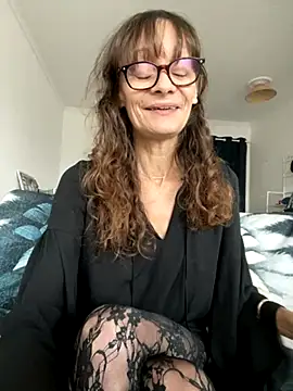 Chris06d22xh online show from November 23, 3:22 pm