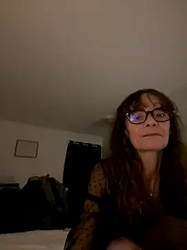 Chris06d22xh online show from October 18, 7:38 pm