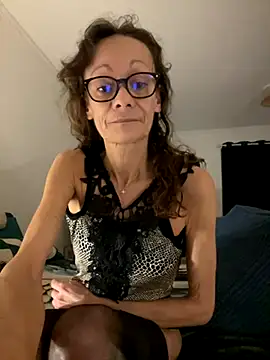 Chris06d22xh online show from November 14, 8:23 pm