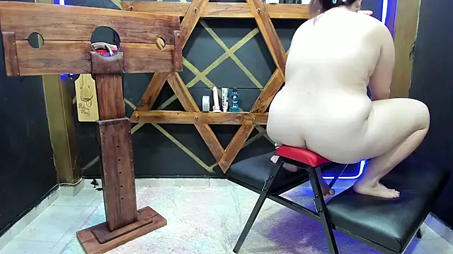 BDSM EXOTICDOMINATI0N2 online show from March 27, 8:26 am