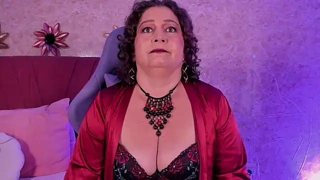 PalomaLombardi online show from January 6, 8:13 pm