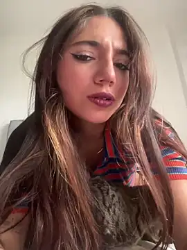 Snapshot of LisaGoddes chatting on March 21, 10:13 pm LisaGoddes online show from March 21, 10:13 pm