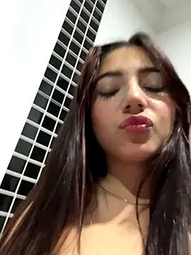 Snapshot of LisaGoddes chatting on October 10, 10:54 pm LisaGoddes online show from October 10, 10:54 pm