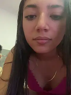 Snapshot of LisaGoddes chatting on April 17, 10:23 pm LisaGoddes online show from April 17, 10:23 pm