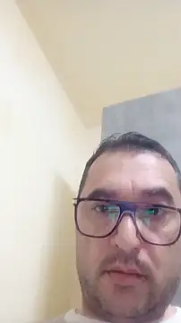 Snapshot of salvoagata1234 chatting on February 28, 11:43 am salvoagata1234 online show from February 28, 11:43 am