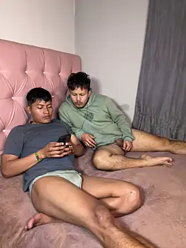 DADDYTTEDY1 online show from March 12, 2:39 am