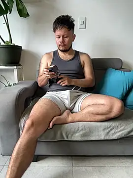 DADDYTTEDY1 online show from May 6, 6:12 pm