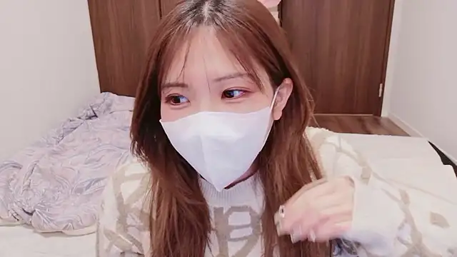 Snapshot of -EdisonThomas- chatting on February 16, 8:24 am -EdisonThomas- online show from February 16, 8:24 am